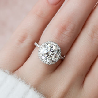 3.80CT Round Cut Unique Halo Moissanite Engagement Ring