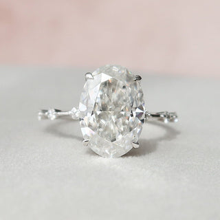 5.0CT Oval Cut Moissanite Solitaire Engagement Ring - ELITE CARAT