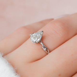 1.33CT Pear Cut Nature Inspired Moissanite Engagement Ring