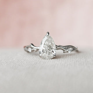 1.0CT Pear Twig Moissanite Diamond Engagement Ring For Women