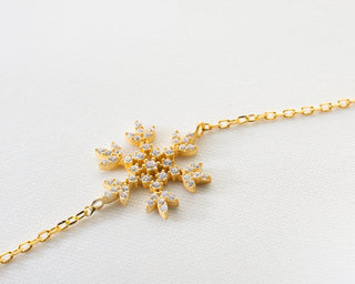 Pulsera de copo de nieve brillante con diamantes de talla redonda para regalo de Navidad 