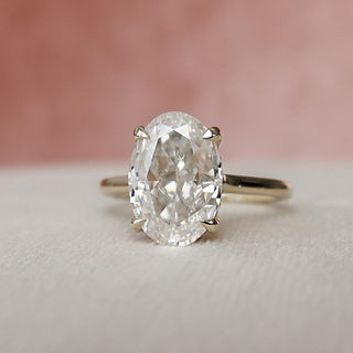 3.0 CT Oval Cut Solitaire Style Moissanite Engagement Ring