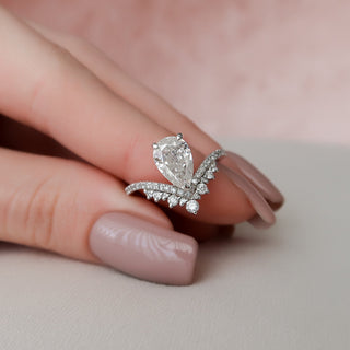 1.50CT Pear Cut Moissanite Chevron Vintage Engagement Ring