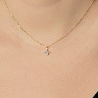 Collier étoile du Nord en diamant taille ronde pour femme