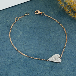 Pulsera con forma de corazón y pavé de diamantes de talla redonda para ella