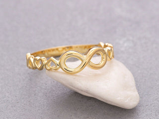 Anillo de oro macizo de 14 quilates con corazón e infinito como regalo para ella