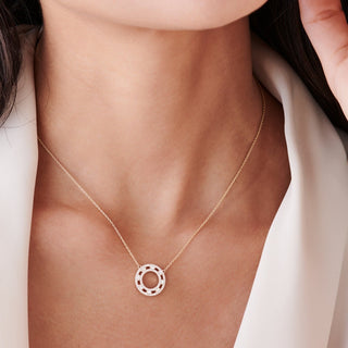 Collier en moissanite avec diamants ronds et baguettes de 0,44 TCW