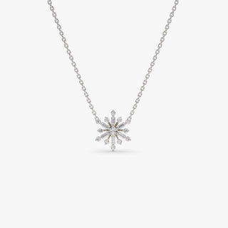 Collier superposé en forme de flocon de neige à coupe ronde et baguette pour elle