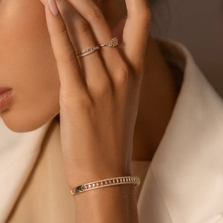 Brazalete de moissanita con diamantes de talla redonda y baguette 