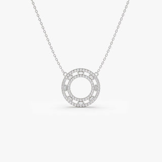 Collier avec pendentif en forme de cercle en diamant taille baguette et ronde pour elle 