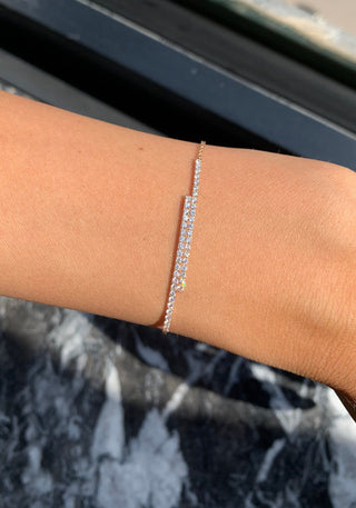 Round Cut Diamond Bar Bracelet For Women in Solid Gold