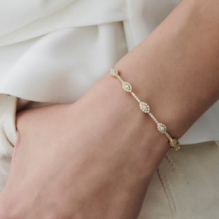 Bracelet jonc en moissanite à diamants taille ronde pour femme