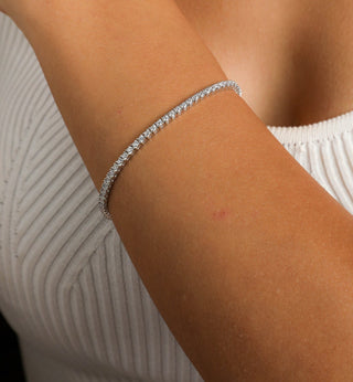 Pulsera de tenis con diamantes de talla redonda para mujer