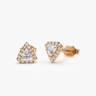 Boucles d'oreilles à tige en diamant Trilliant avec monture Halo pour cadeau de Noël