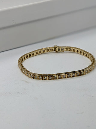 Magnifique bracelet de tennis en diamant taille ronde pour elle