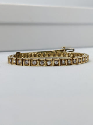 Magnifique bracelet de tennis en diamant taille ronde pour elle