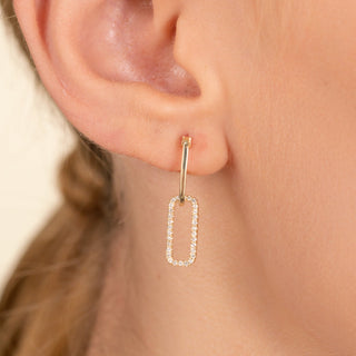 Boucles d'oreilles pendantes en diamant taille ronde pour elle 