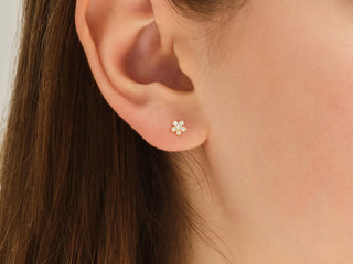 Round Cut Moissanite Flower Stud Diamond Earrings For Women