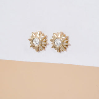 Boucles d'oreilles à tige en forme d'étoile avec diamants taille ronde pour cadeau d'anniversaire