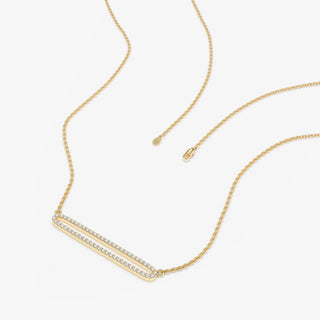 Collier en forme de rectangle avec diamants taille ronde pour elle 