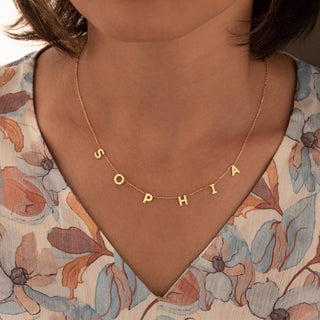 Collar de oro personalizado con nombre inicial para mujer