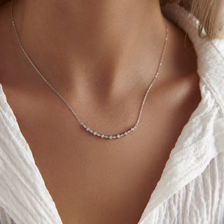 Collier Smile en or massif 14 carats avec diamants taille ronde pour elle 