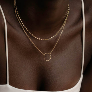 Collier délicat et simple avec pendentif en forme de cercle en or massif 14 carats