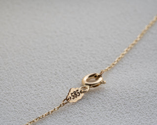 Collier avec grosse lettre sur le côté en or massif 14 carats pour cadeau de Saint-Valentin