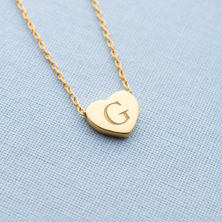 Collar personalizado con inicial grabada en forma de corazón y letra para regalo de joyería 