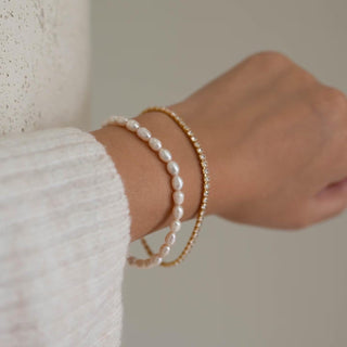 Pulsera de tenis con diamantes redondos y moissanita para ella 