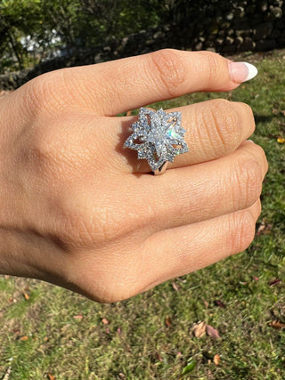 Bague flocon de neige en diamant à motif étoile et losanges ronds pour elle