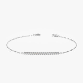 Pulsera delicada de oro con diamantes de talla redonda para mujer 