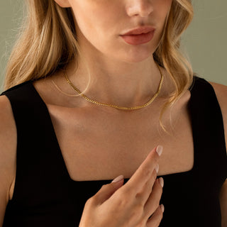 Cuban Link Thin Chain Necklace for Her in 14K Yellow Gold