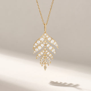 Collier avec pendentif en forme de feuille et diamant taille ronde, cadeau pour elle