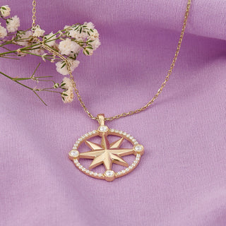 Collier Compass Diamond Moissanite en or jaune 14 carats 