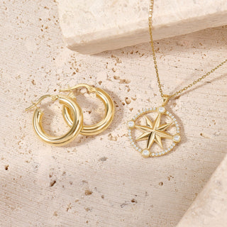 Collier Compass Diamond Moissanite en or jaune 14 carats 