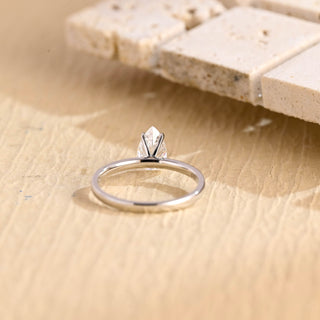 Bague de fiançailles avec diamant solitaire en moissanite taille poire de 1,0 à 2,0 ct