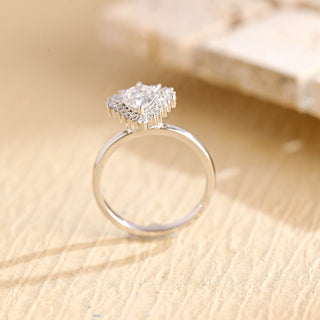 Bague de fiançailles avec grappe de diamants en moissanite taille poire de 1,0 à 2,0 ct