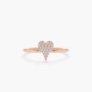 Anillo de bodas con forma de corazón y diamante micropavé de talla redonda