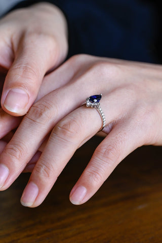 Bague de fiançailles en grappe de diamants en moissanite bleue taille poire de 1,0 à 2,0 ct