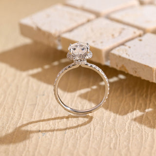 Bague de fiançailles avec halo de diamants en moissanite taille cœur de 1,50 à 2,50 ct