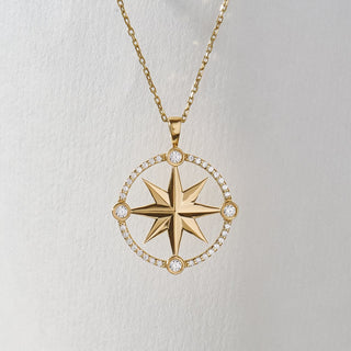 Collier Compass Diamond Moissanite en or jaune 14 carats 