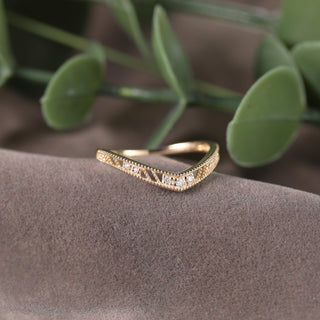 Bague de mariage vintage à chevrons et diamants taille ronde pour femme