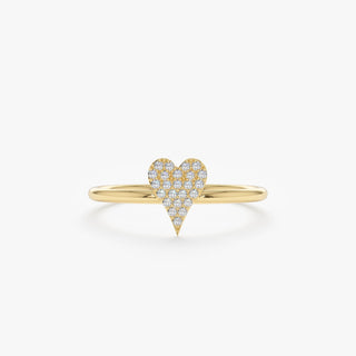 Anillo de bodas con forma de corazón y diamante micropavé de talla redonda