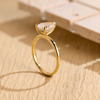 Anillo de compromiso con halo oculto de diamantes de moissanita de talla pera de 1,50 ct a 2,50 ct