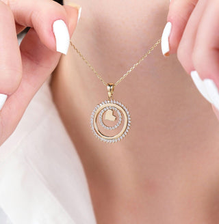 Collier rond en diamants taillés pour elle