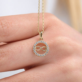 Collier Cercle avec Diamant Infini pour Cadeau d'Anniversaire 