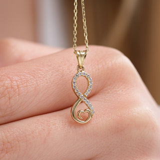 Collier en or massif 14 carats avec cœur et diamants Infinity pour femme