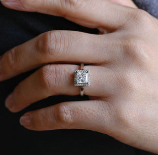 1.50CT-2.50CT Princess Cut Moissanite Halo Diamond Engagement Ring