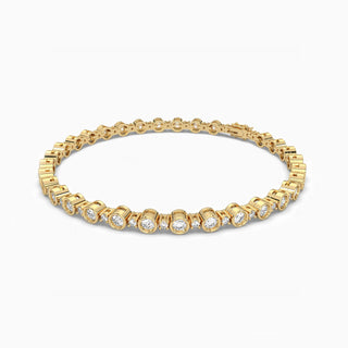 Bracelet de tennis en diamants à coupe ronde et moissanite sertis de lunette pour femme 